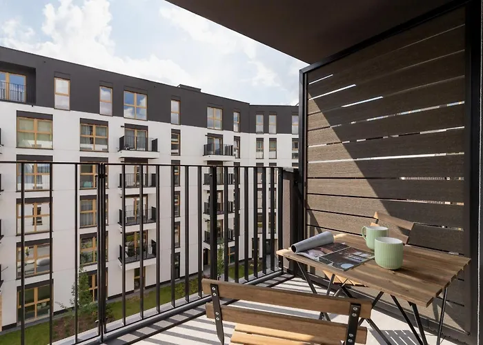 Expo Cracow Nowohucka Apartment By Renters