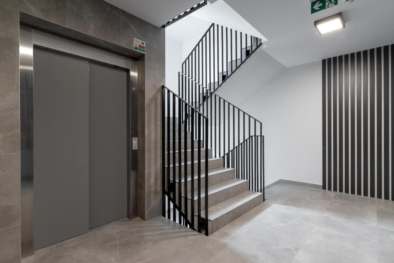 Apartament Expo Cracow Nowohucka By Renters