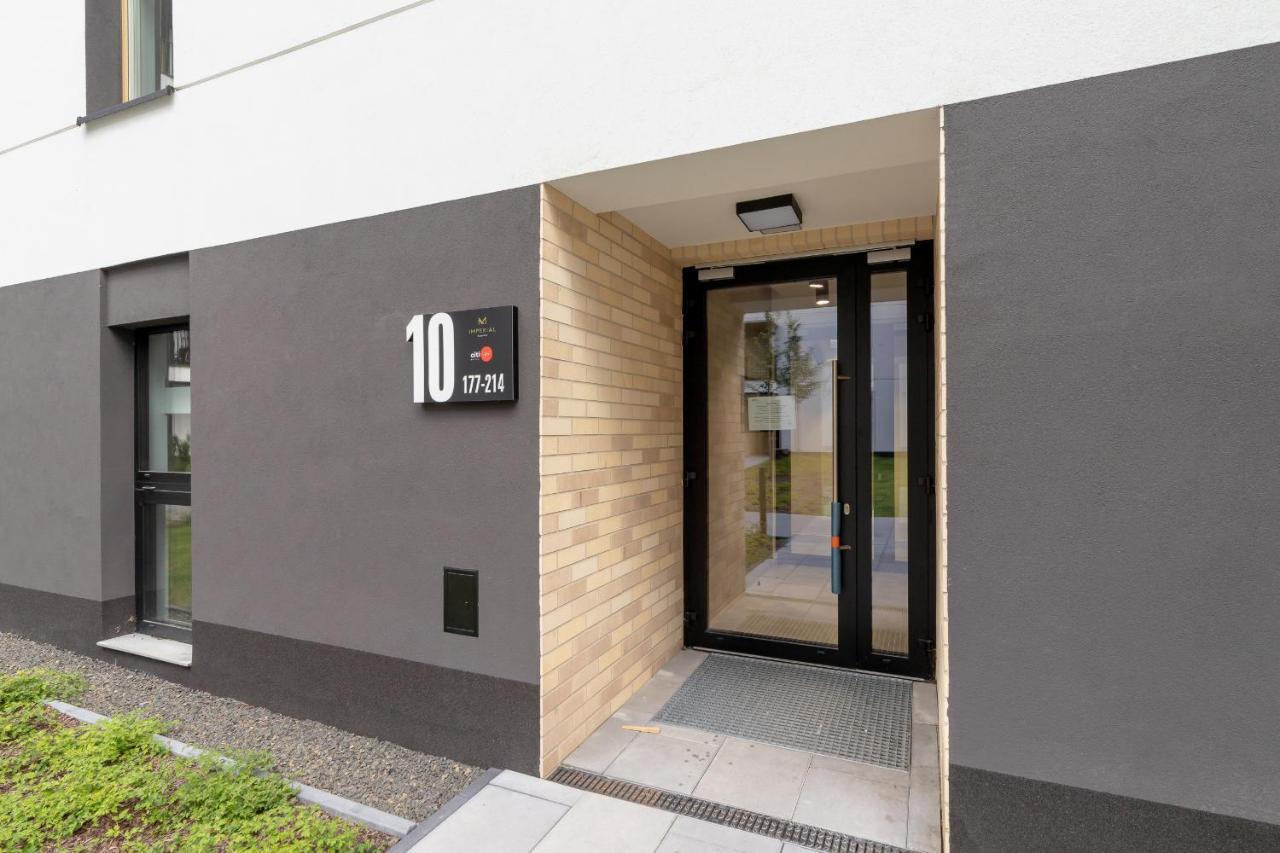 Expo Cracow Nowohucka By Renters Apartament