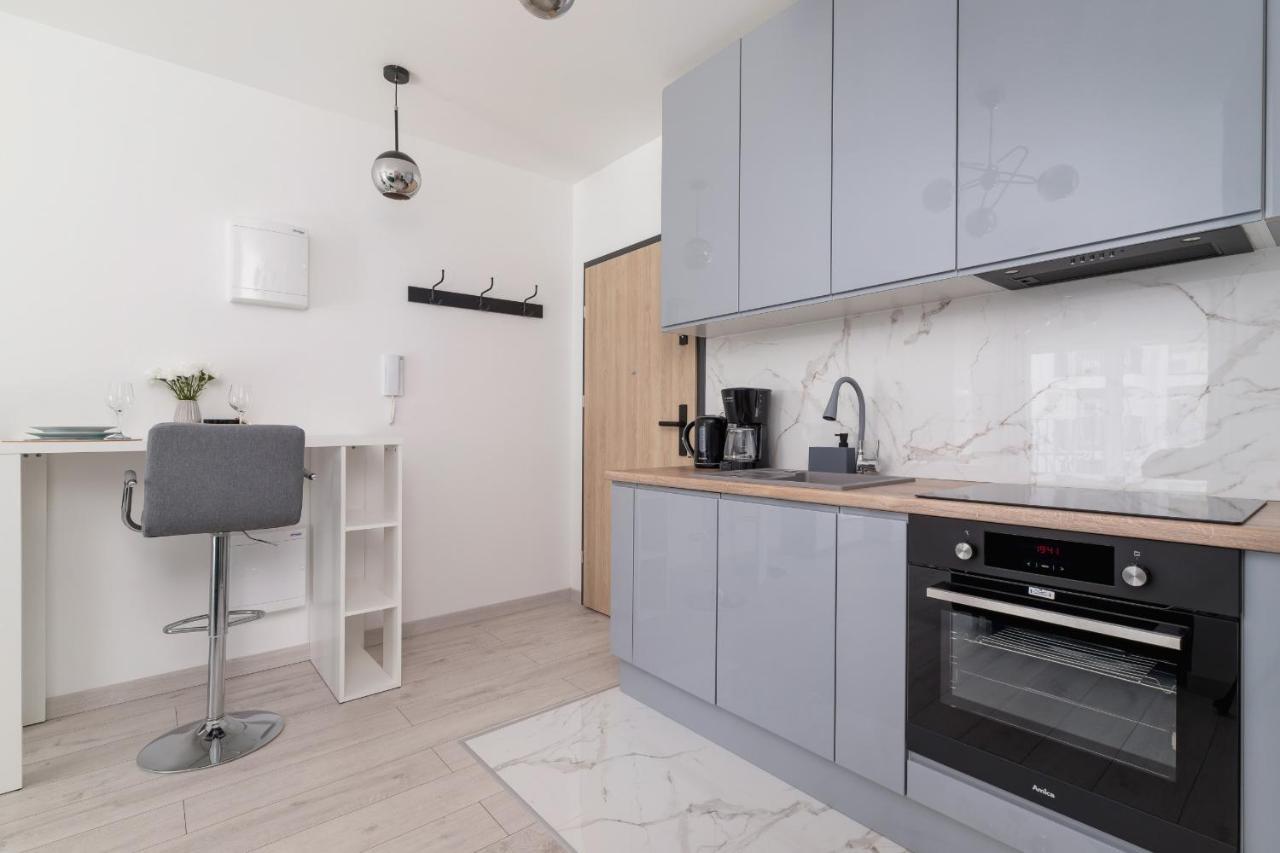 Expo Cracow Nowohucka By Renters Apartament Kraków