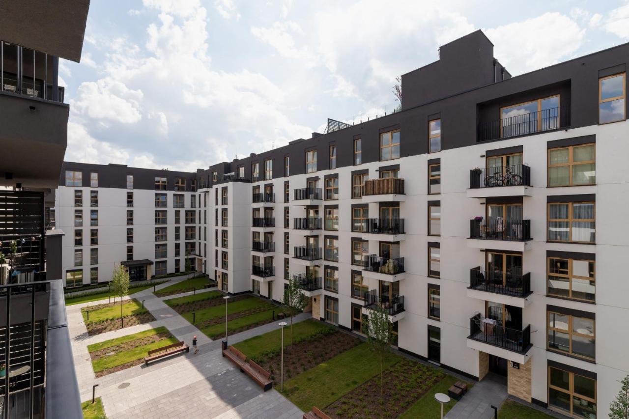 Expo Cracow Nowohucka By Renters Apartment